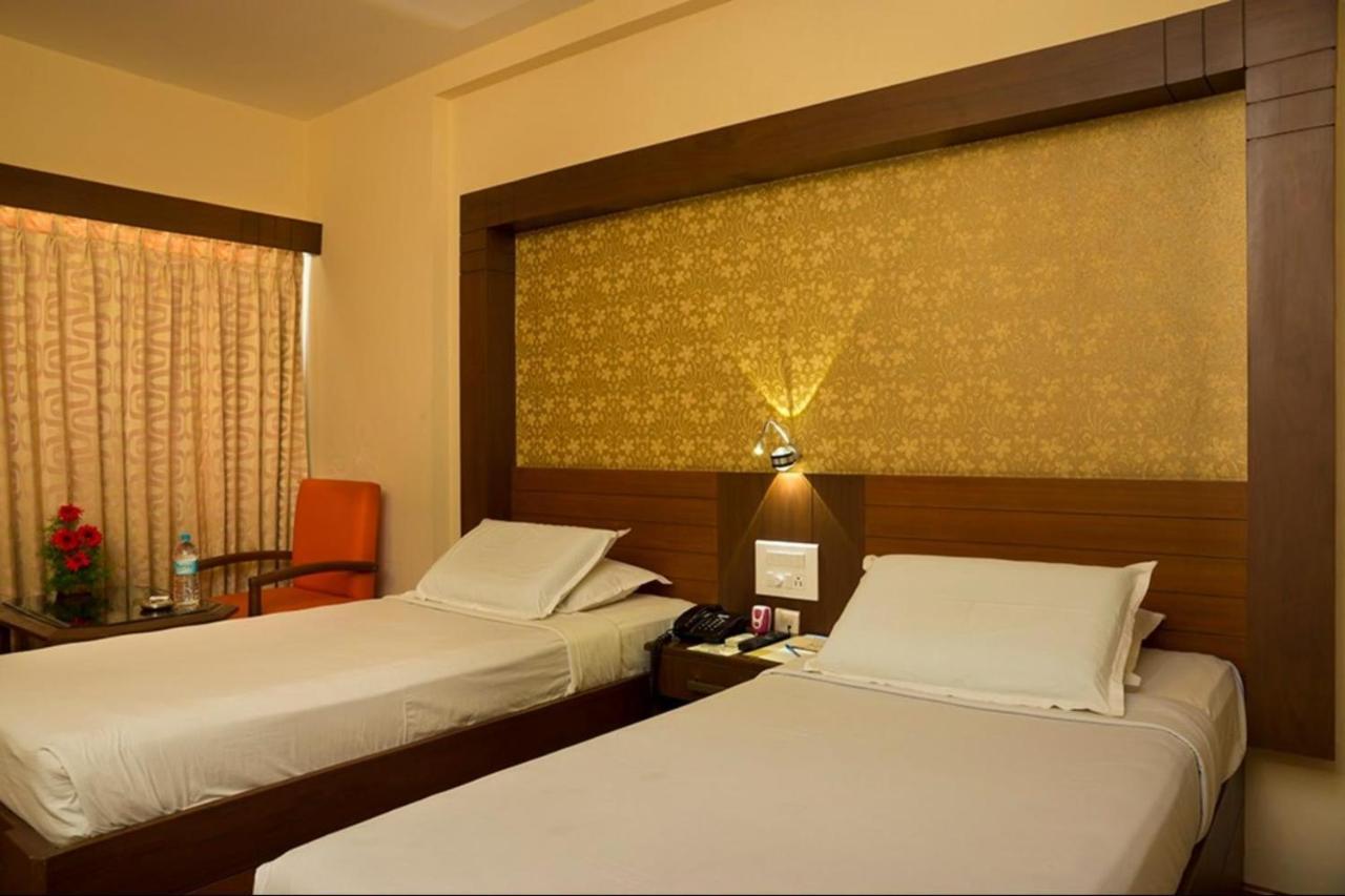 Hotel Park Plaza Madurai Esterno foto