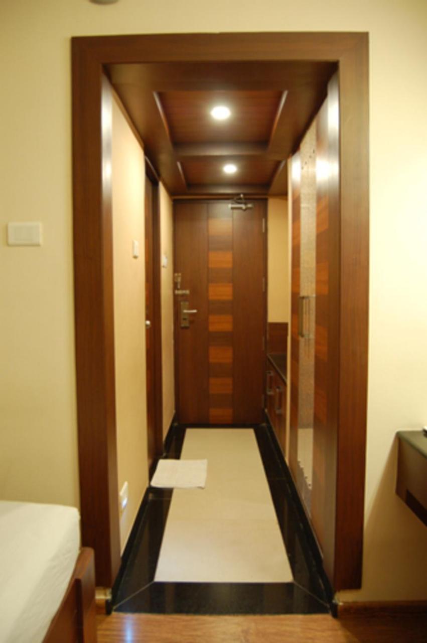 Hotel Park Plaza Madurai Esterno foto